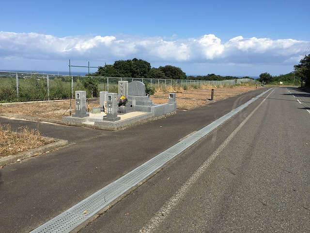 琴浦町営 きらり墓地01