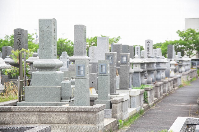 境港市営　中央墓地