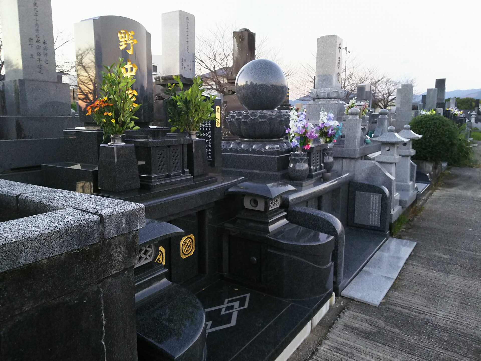 山鹿市営墓地公園01
