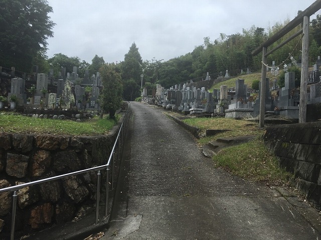 浜松市営 雄踏墓地(1号区及び2号区)01
