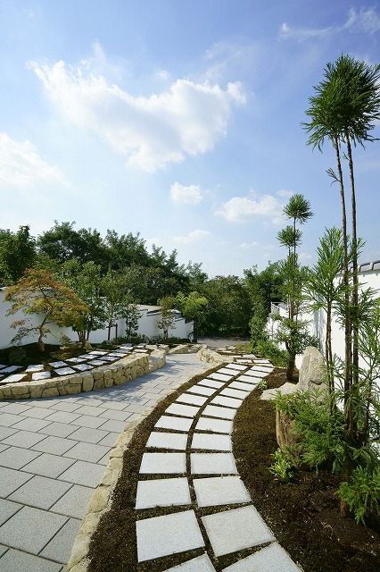 東山霊園 庭園墓 花楽苑