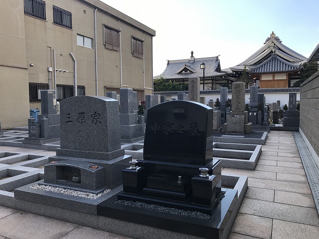 法園寺墓地01