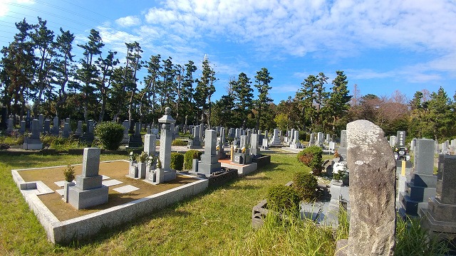 豊橋市営　向山墓苑01