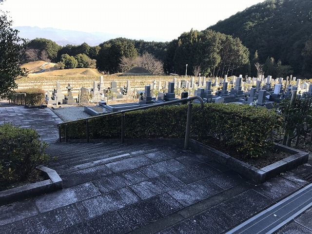 霊園１
