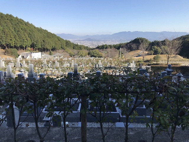 葛城市営霊苑01